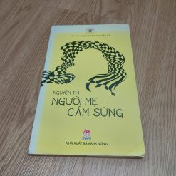 Người Mẹ Cầm Súng - Nguyễn Thi