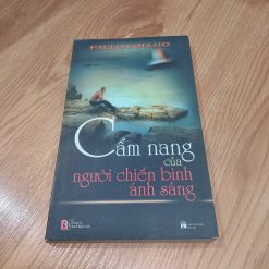 Cẩm Nang Của Người Chiến Binh Ánh Sáng - Paulo Coelho