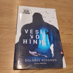 Vệ Sĩ Vô Hình - Dolores Redondo