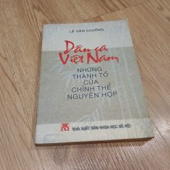 Dân Ca Việt Nam: Những Thành Tố Của Chỉnh Thể Nguyên Hợp - Lê Văn Chưởng