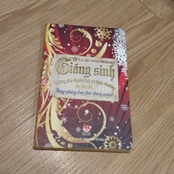 Giáng Sinh - Những Câu Chuyện Lịch Sử Khác Thường (Fiona Macdonald)