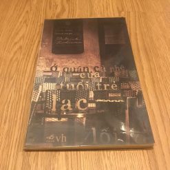 Ở Quán Cà Phê Của Tuổi Trẻ Lạc Lối - Patrick Modiano