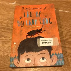 Cậu Bé Bọ Cánh Cứng - M. G. Leonard