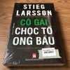 Cô Gái Chọc Tổ Ong Bầu - Stieg Larsson