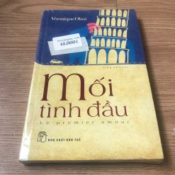 Mối Tình Đầu - Véronique Olmi