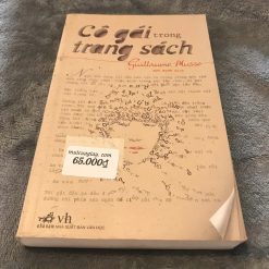 Cô Gái Trong Trang Sách - Guillaume Musso